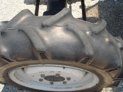 ISEKI GEAS 27 - Image 14