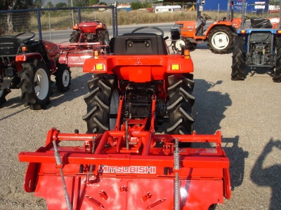 MITSUBISHI MT 18 - Image 9