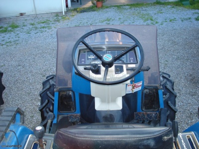 ISEKI TU 240 landhope - Image 13