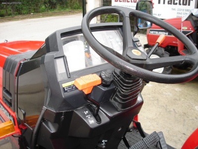 MITSUBISHI MT 225 - Image 9