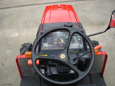 MITSUBISHI MT 225 - Image 10