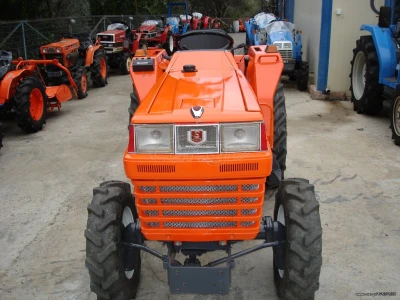 KUBOTA L1 235 - Image 2
