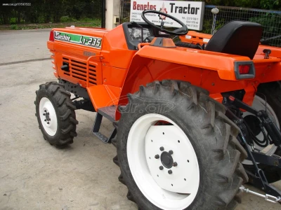 KUBOTA L1 235 - Image 7