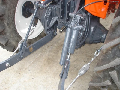 KUBOTA L1 235 - Image 16