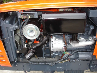 KUBOTA L1 235 - Image 17