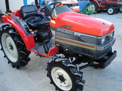MITSUBISHI MT 201D - Image 3