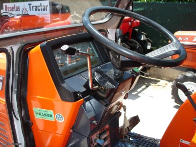 KUBOTA L1 275 - Image 9