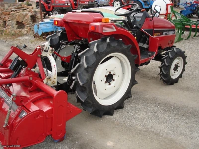 MITSUBISHI MT 205 - Image 9