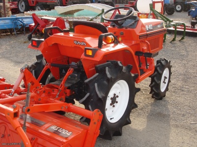 KUBOTA B 40 - Image 9