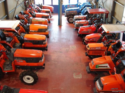 KUBOTA GL 320 - Image 11