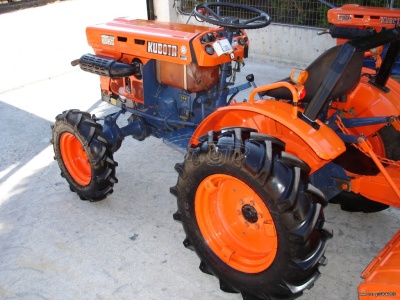 KUBOTA B 7001 - Image 6