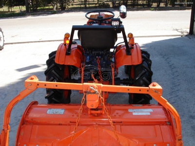 KUBOTA B 7001 - Image 11