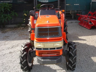 KUBOTA GT 5 - Image 5