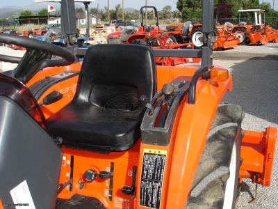 KUBOTA GT 5 - Image 15