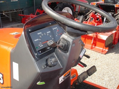 KUBOTA GT 5 - Image 12